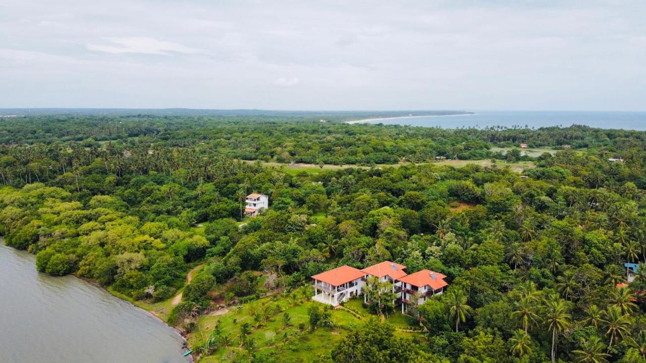 Ashansa Lagoon Resort Tangalle Buitenkant foto