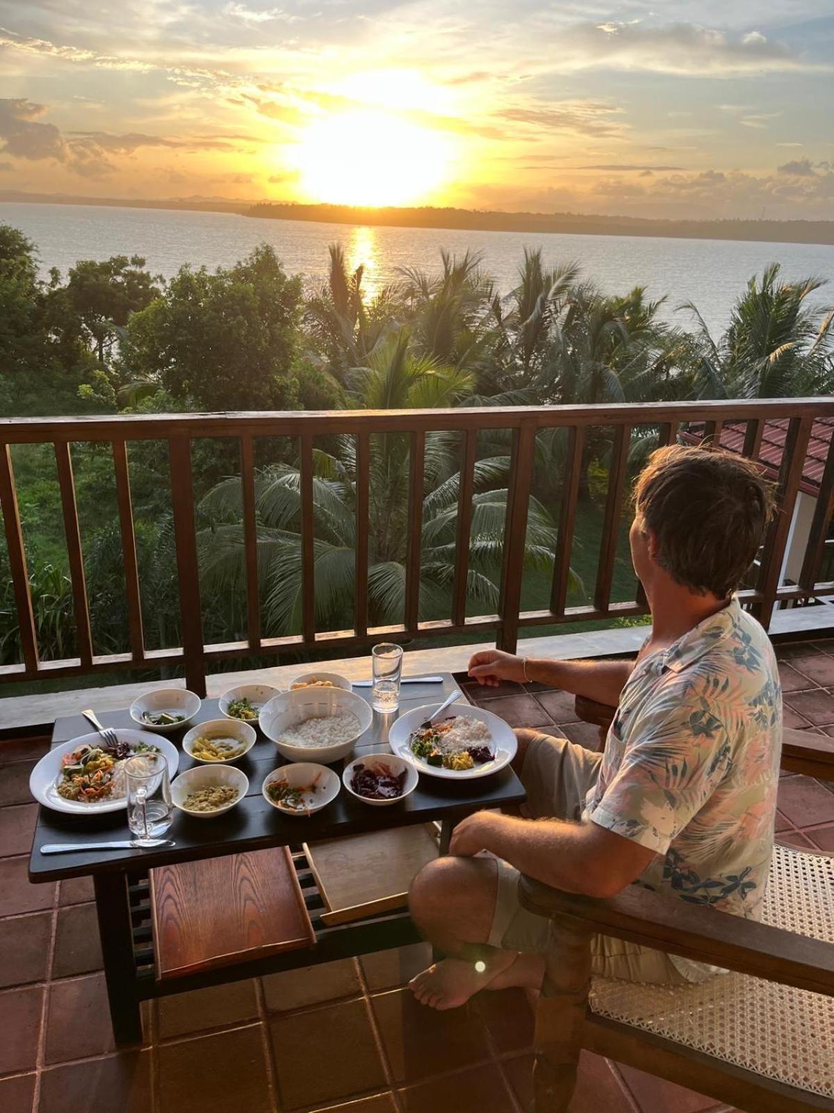Ashansa Lagoon Resort Tangalle Buitenkant foto