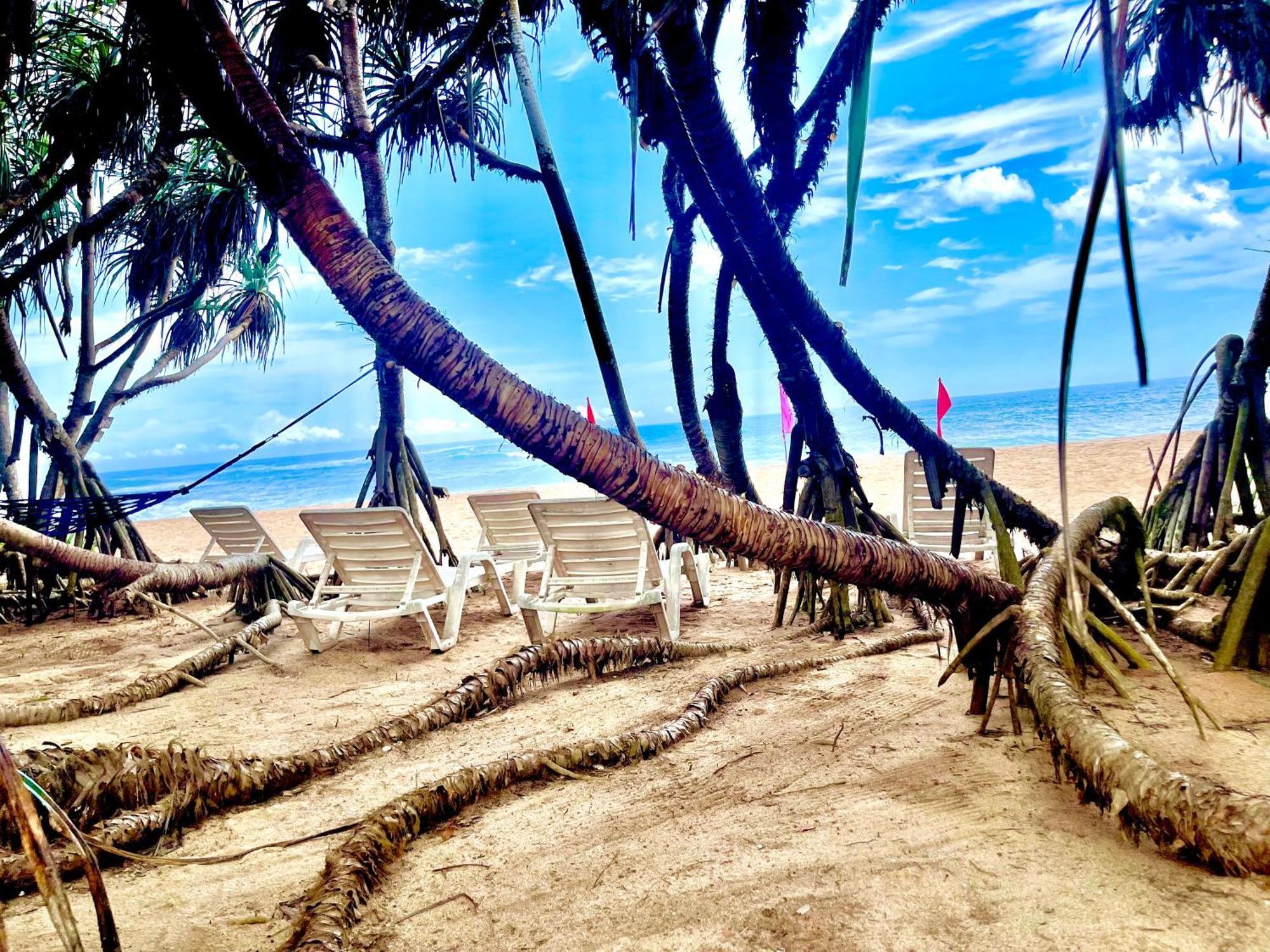 Ashansa Lagoon Resort Tangalle Buitenkant foto