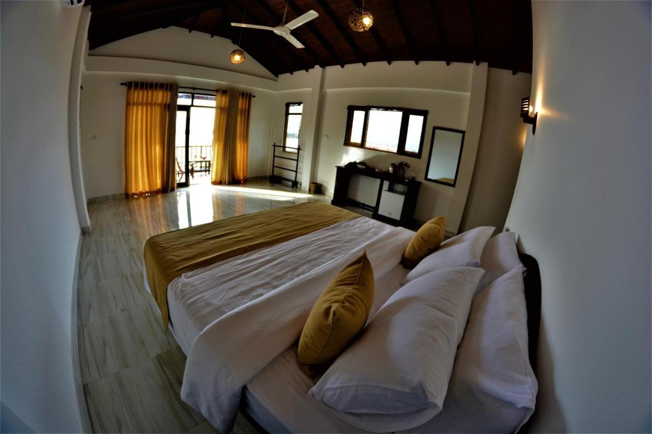 Ashansa Lagoon Resort Tangalle Buitenkant foto