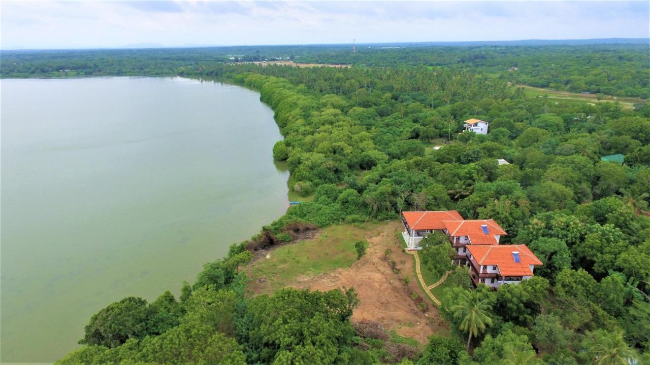 Ashansa Lagoon Resort Tangalle Buitenkant foto