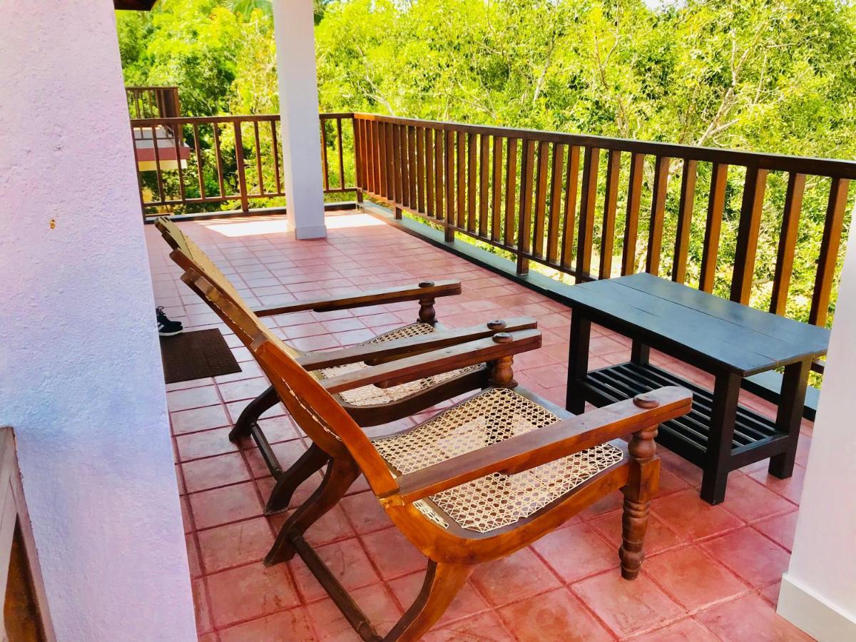 Ashansa Lagoon Resort Tangalle Buitenkant foto